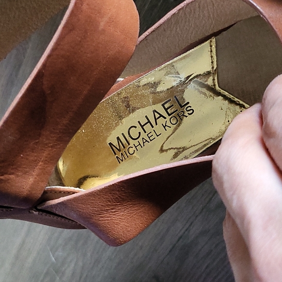 Brown leather Michael Kors wedges - Picture 3 of 3